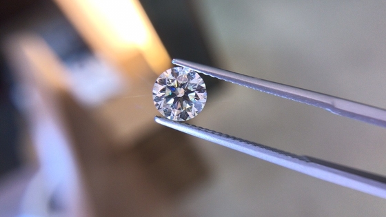 Giấy chứng nhận IGI 1,09 carat D VVS1 ID EX HPHT Rừng cắt tròn