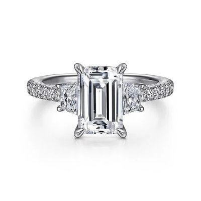 Nhẫn cưới kim cương phòng thí nghiệm VVS Clarity HPHT Emerald Cut Lab Grow Diamond Ring